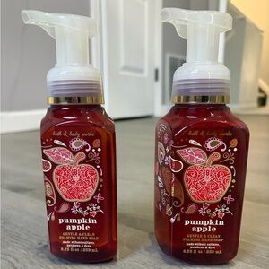 Bath & Body Works Pumpkin Apple Foaming Hand Soap (2 soaps)